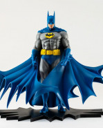 Batman PX PVC socha 1/8 Batman Classic Version 27 cm